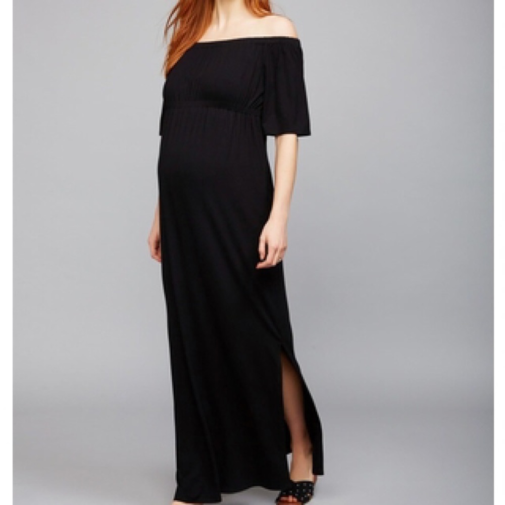 Off the shoulder maternity dress
